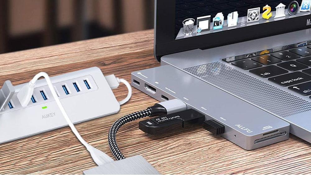 معرفی بهترین هاب USB برای مک بوک
