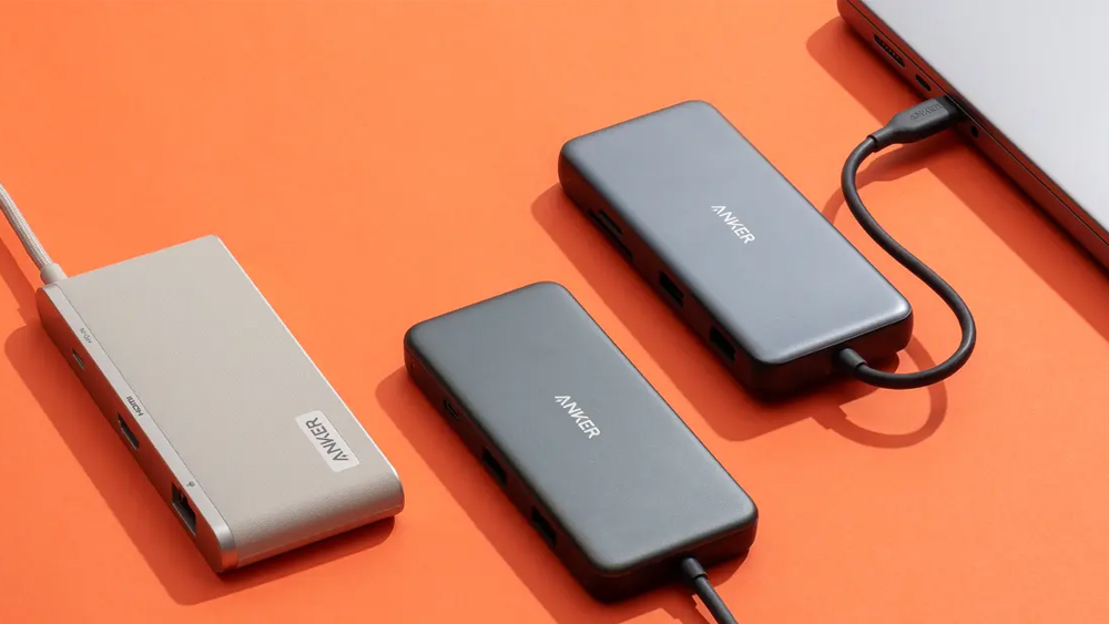 هاب USB آداپتوردار بخریم یا بدون آداپتور؟