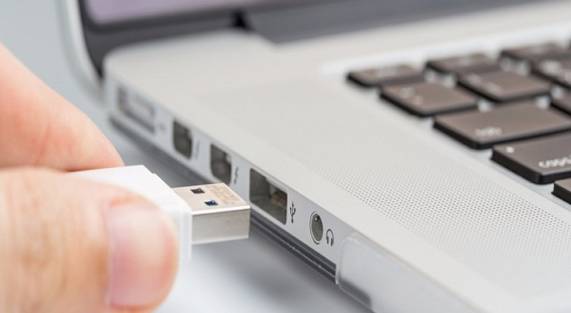 نحوه افزودن میانبر برای باز کردن درایوهای USB به ویندوز 10